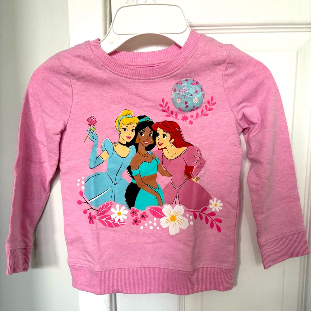 Girl’s sweatshirt